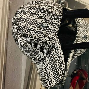 Zara men’s adjustable hat